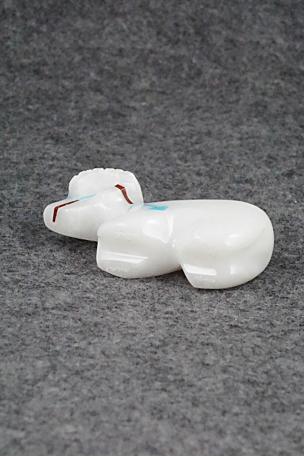 Ram Zuni Fetish Carving - Rodney Laiwakete
