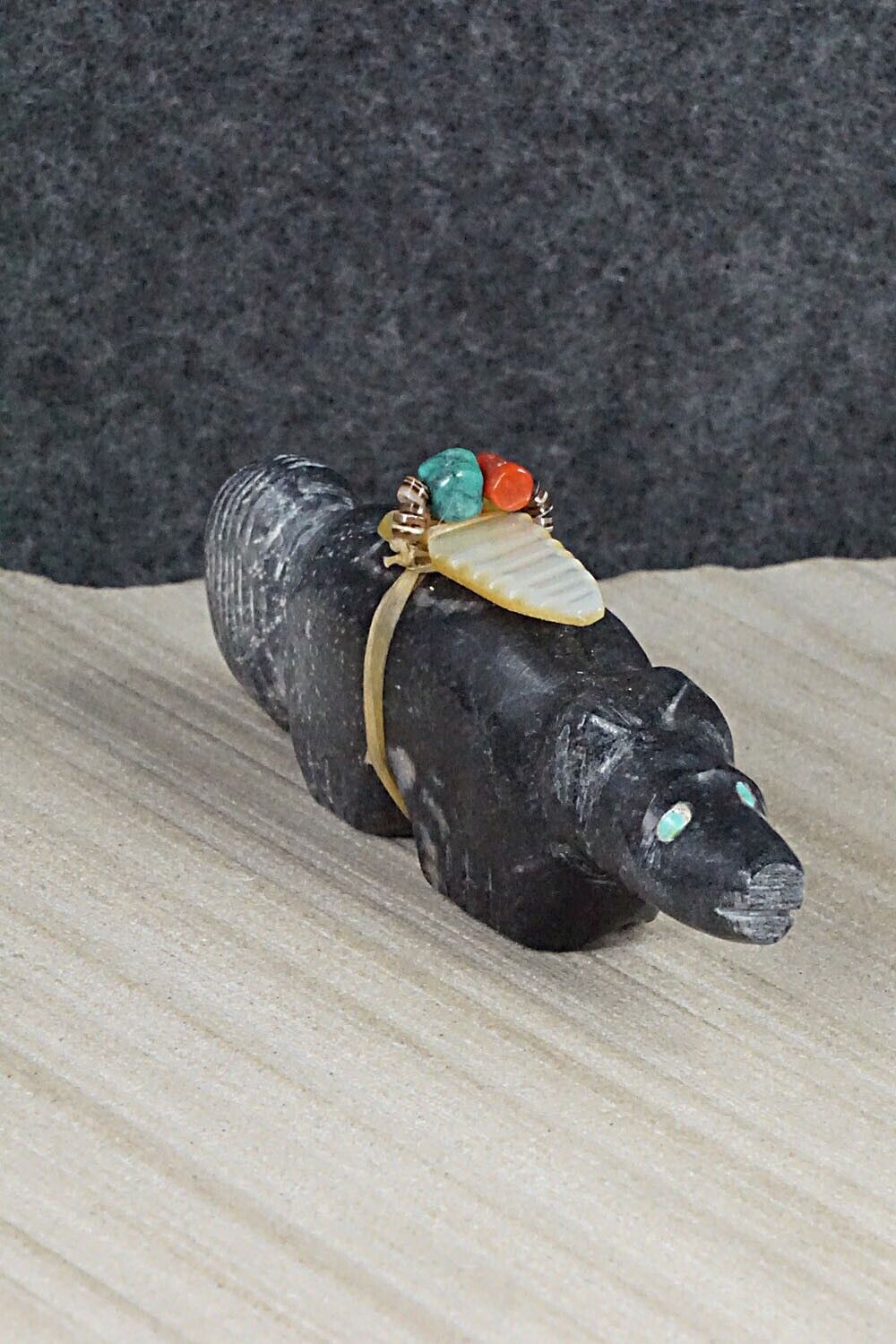 Wolf Zuni Fetish Carving - Peter Gasper