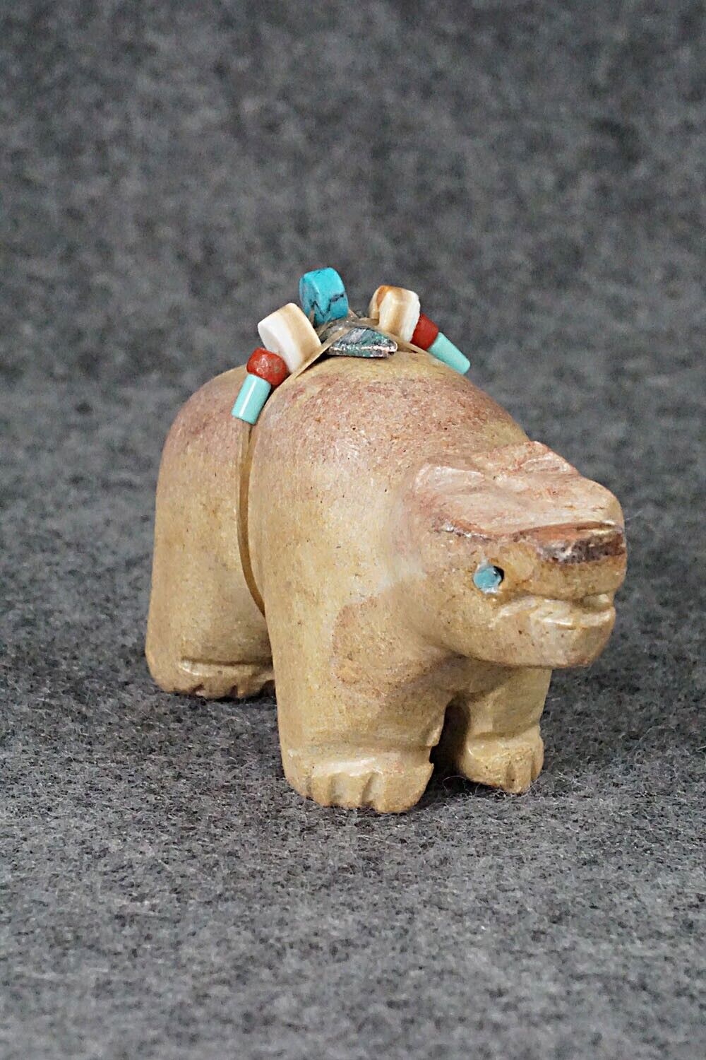 Bear Zuni Fetish Carving - Narrin Bowannie