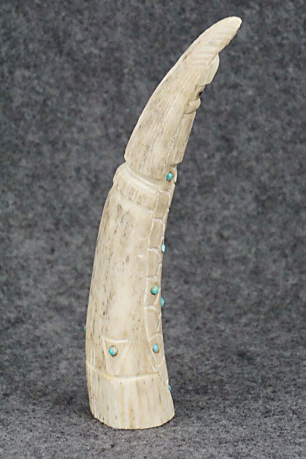 Corn Maiden Zuni Fetish Carving - Garrick Weeka