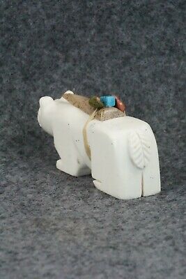 Bear Zuni Fetish Carving - Alex Tsethlikai