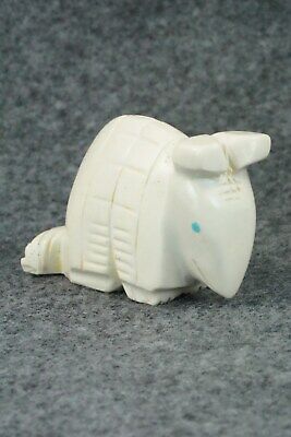 Armadillo Zuni Fetish Carving - Gilbert Lonjose