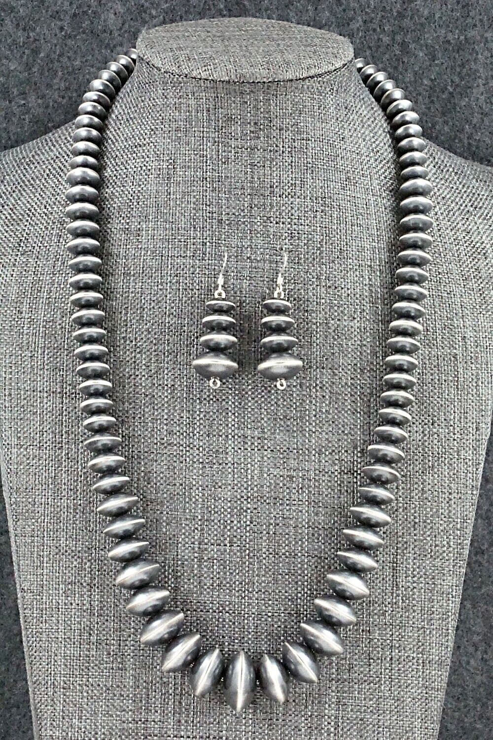 Navajo Pearl Sterling Silver Necklace Set - Preston Haley