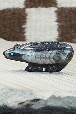 Bear Zuni Fetish Carving - Ronnie Lunasee