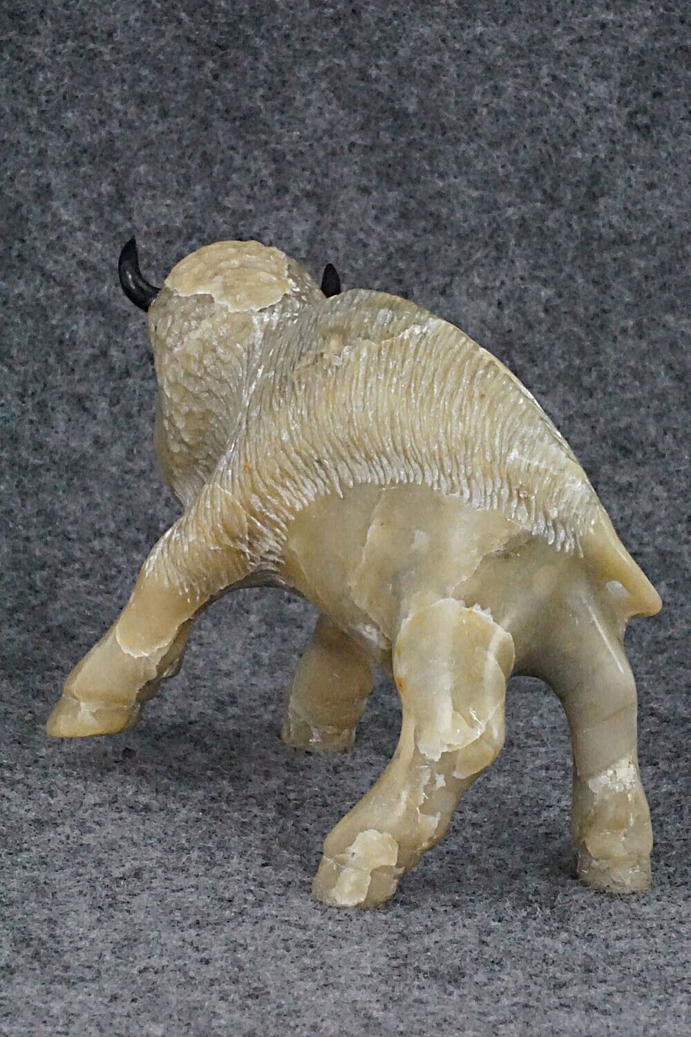 Buffalo Zuni Fetish Carving - Albert Eustace