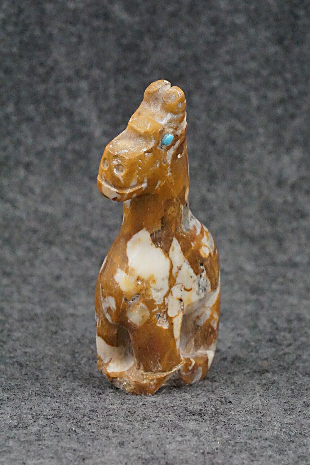 Horse Zuni Fetish Carving - Colton Kaamasee