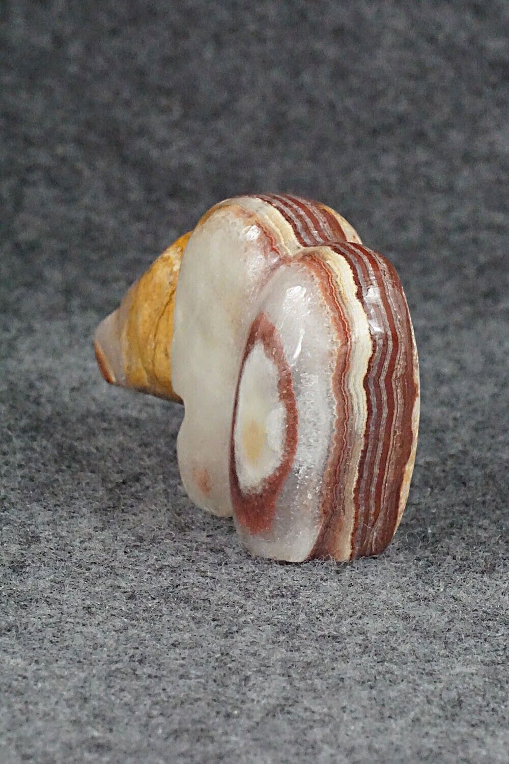 Bear Zuni Fetish Carving - Ed Lementino