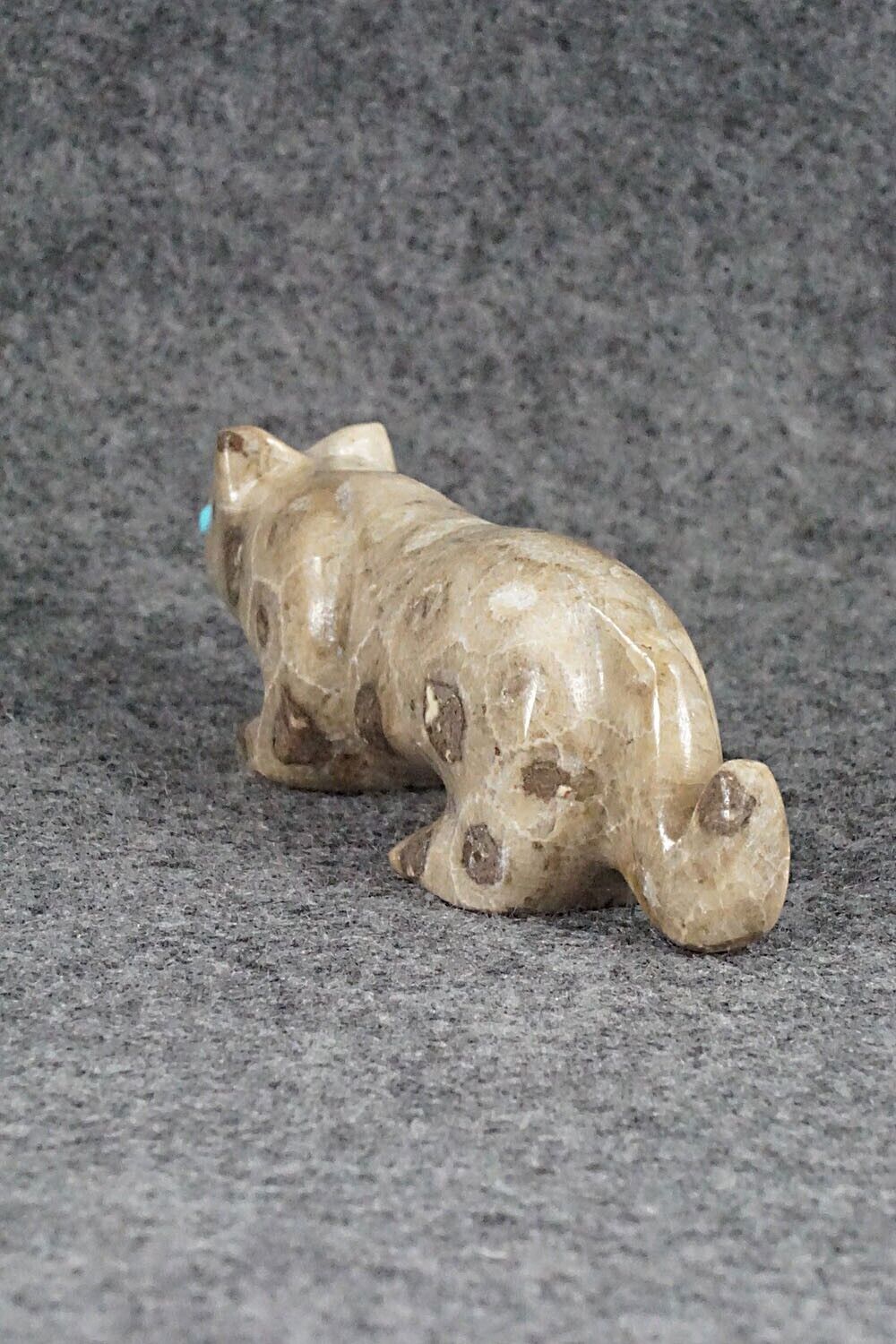 Mountain Lion Zuni Fetish Carving - Ronnie Lunasee