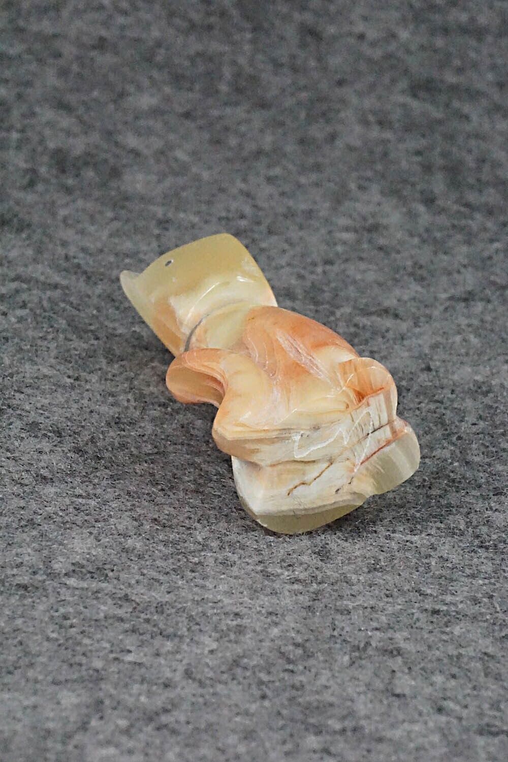 Cat Zuni Fetish Carving - Kenny Chavez