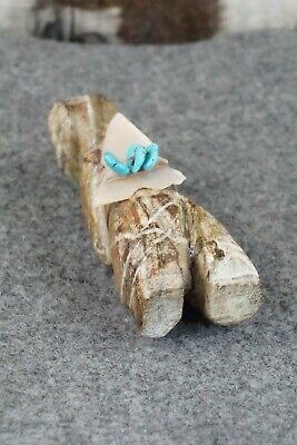Bear Zuni Fetish Carving - Ariane Quam