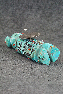 Hunter Zuni Fetish Carving - Claudia Peina
