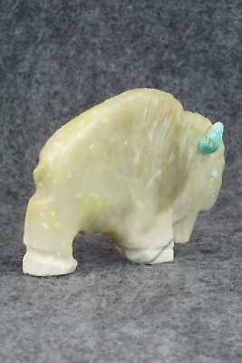 Buffalo Zuni Fetish Carving - Kevin Quam