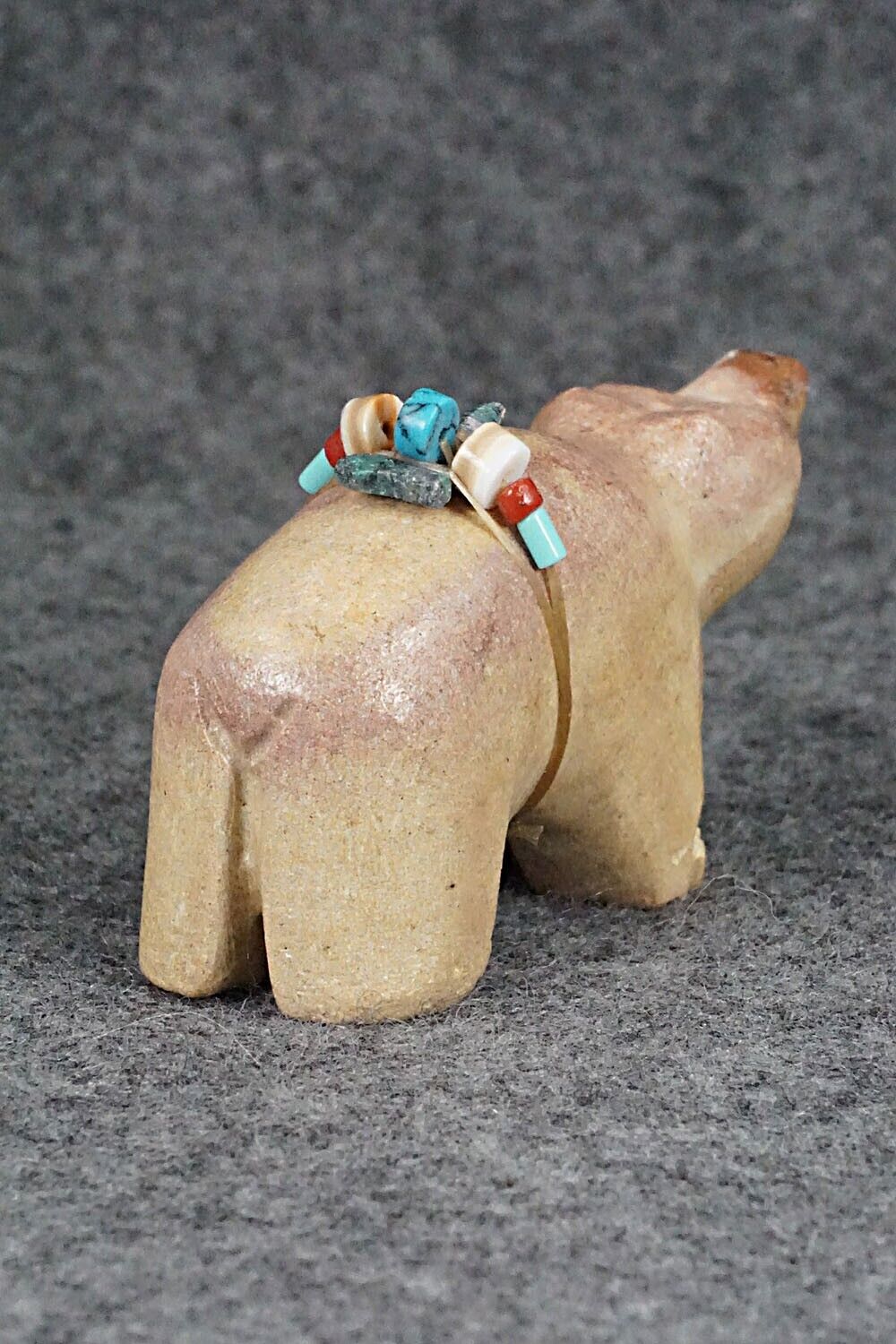Bear Zuni Fetish Carving - Narrin Bowannie