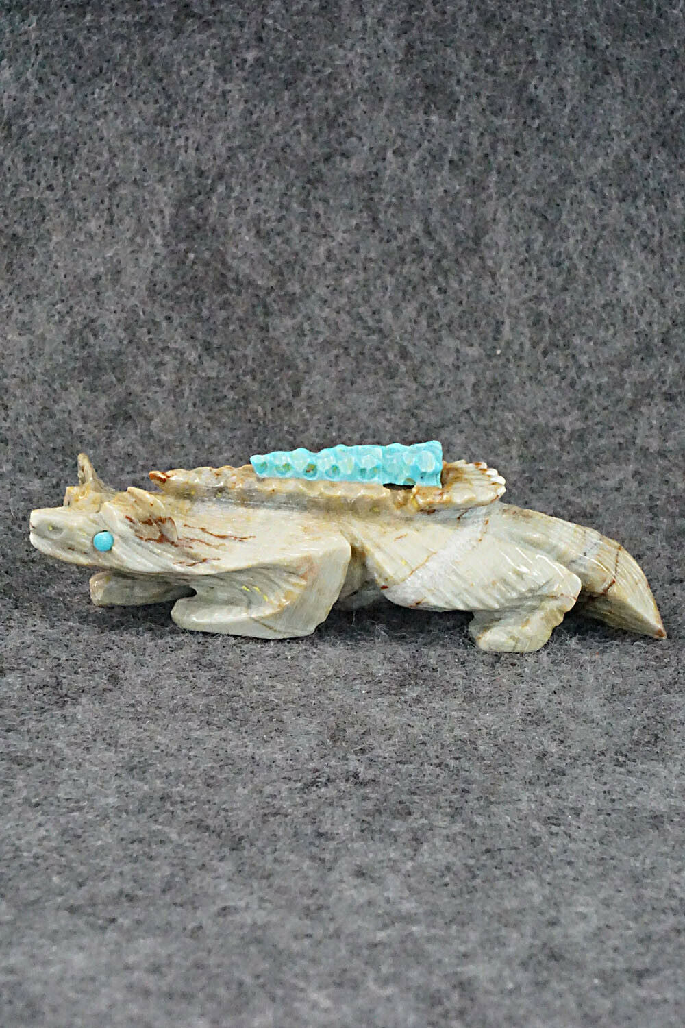 Wolf Zuni Fetish Carving - Alvin Haloo