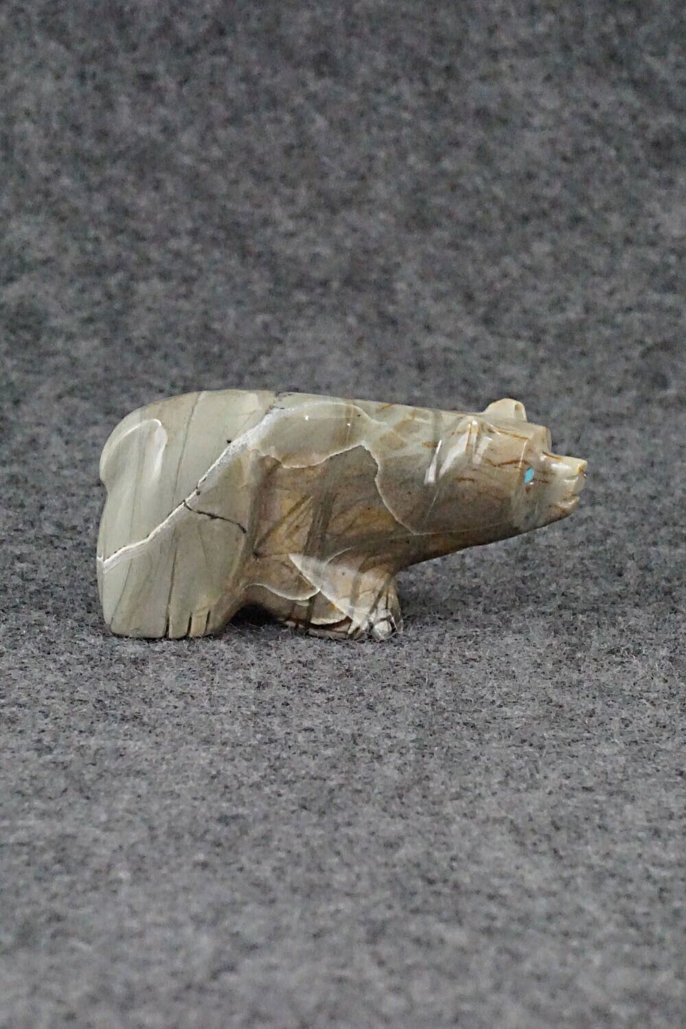 Bear Zuni Fetish Carving - David Chavez