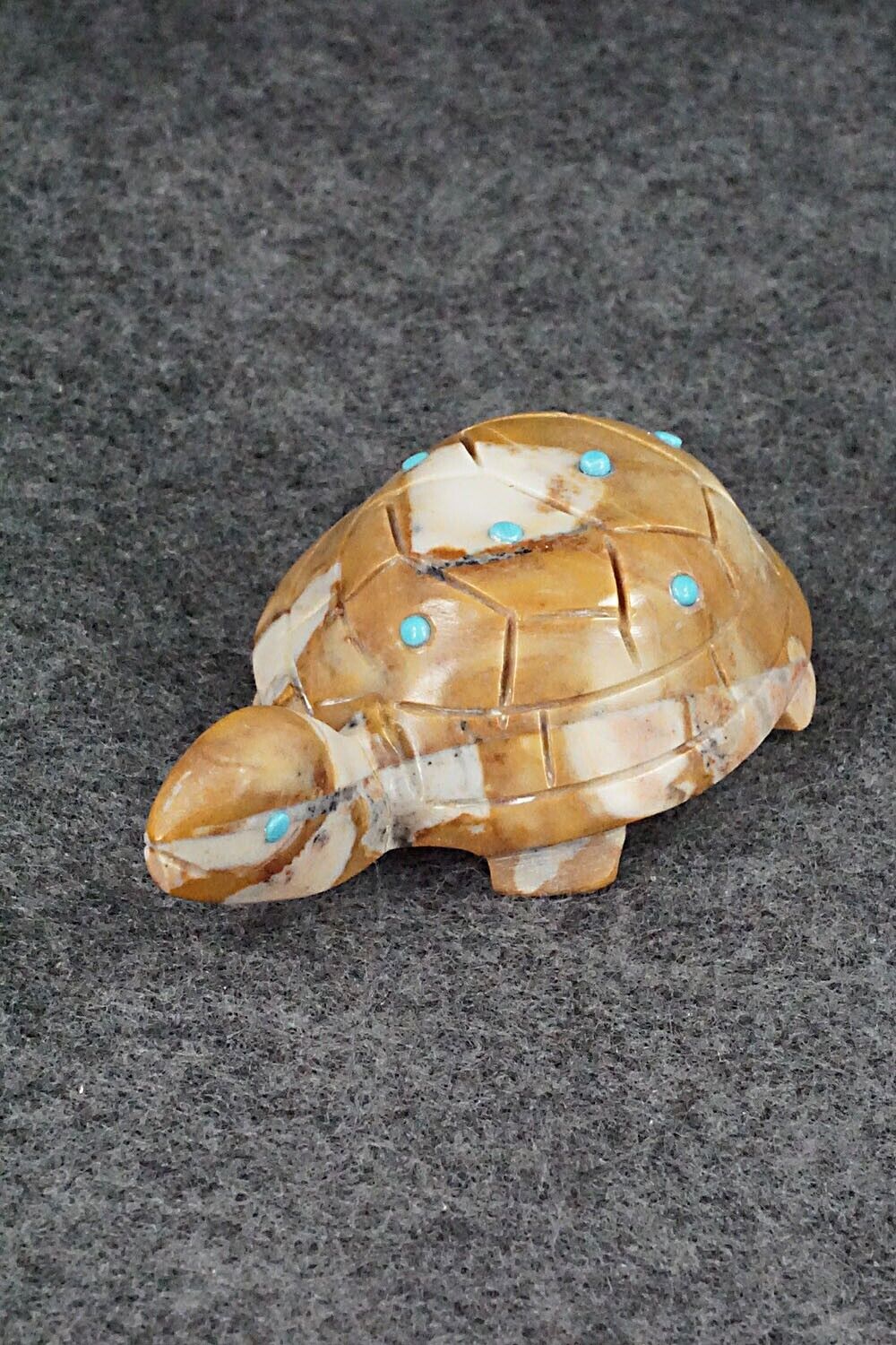 Turtle Zuni Fetish Carving - Ronnie Lunasee