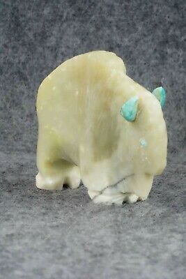 Buffalo Zuni Fetish Carving - Kevin Quam
