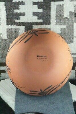 Zuni Pottery - Deldrick Cellicion