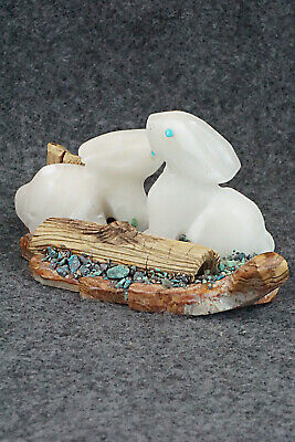 Rabbits Zuni Fetish Carving - Justin Natewa