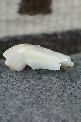 Bear Zuni Fetish Carving - Danette Laate