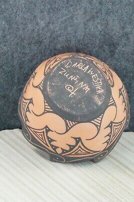 Zuni Pottery - Darla Westika