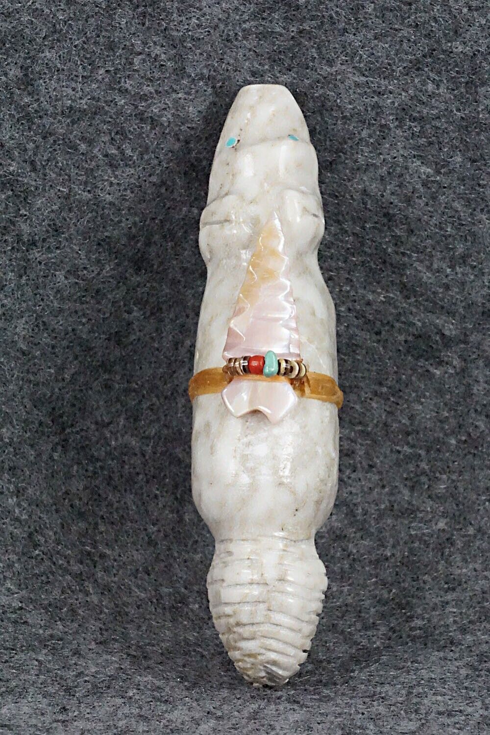 Wolf Zuni Fetish Carving - Peter Gasper