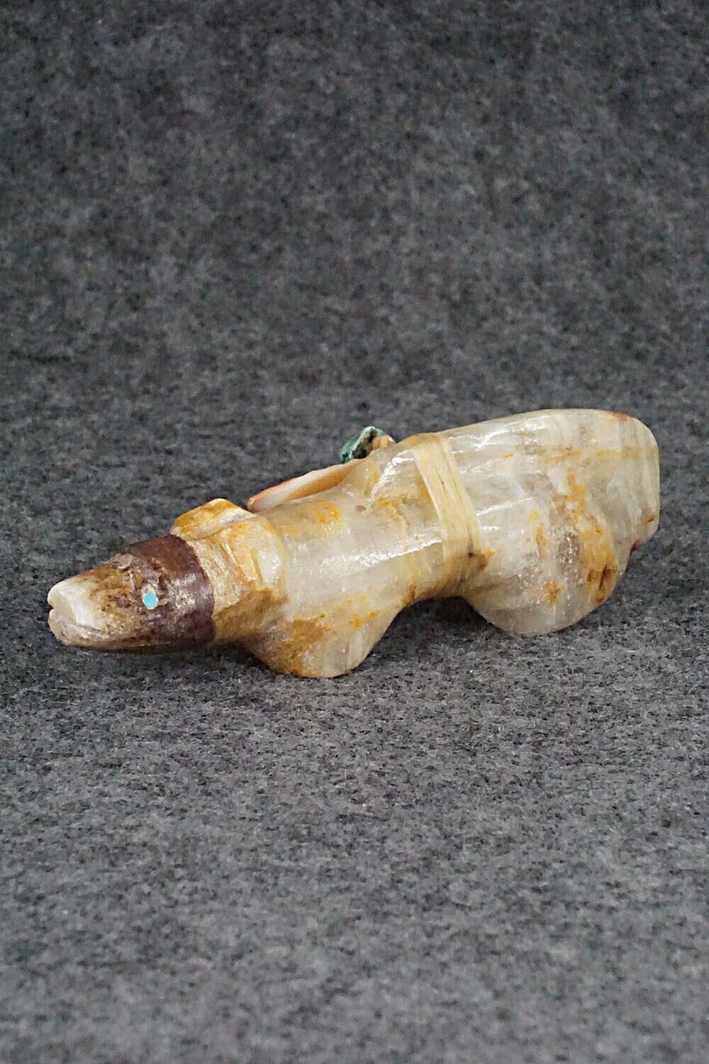 Mountain Lion Zuni Fetish Carving - Peter Gasper