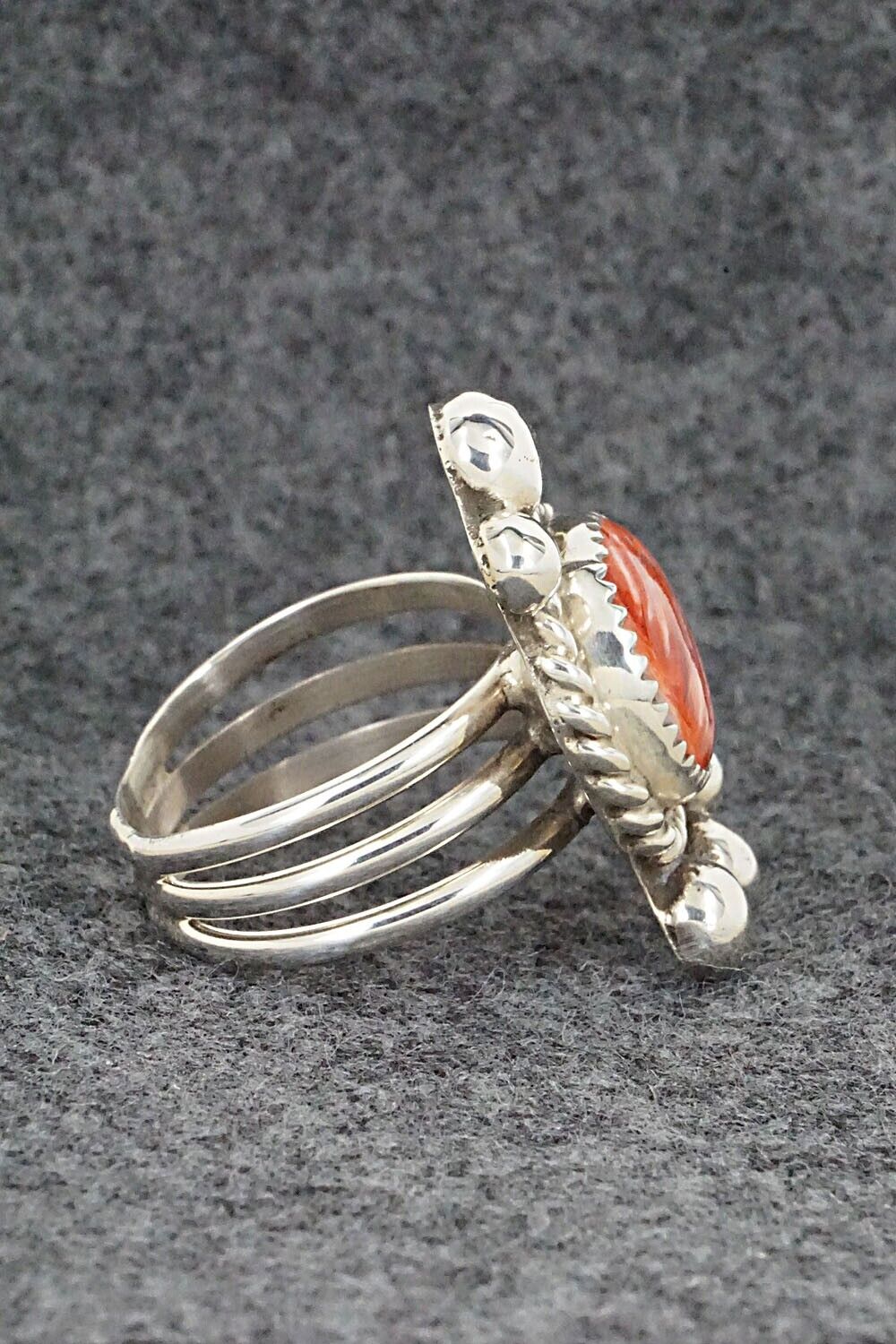 Spiny Oyster and Sterling Silver Ring - Ray Nez - Size 8