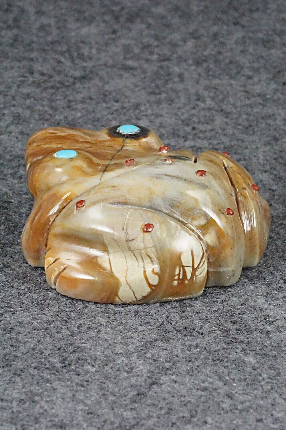 Frog Zuni Fetish Carving - Gordon Poncho