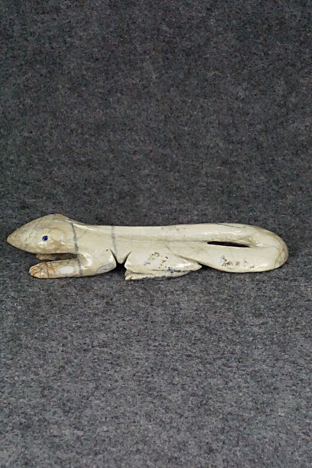 Lizard Zuni Fetish Carving - Jonas Hustito
