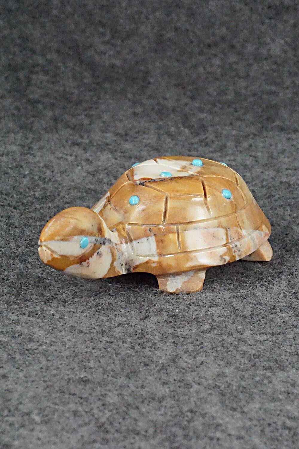 Turtle Zuni Fetish Carving - Ronnie Lunasee