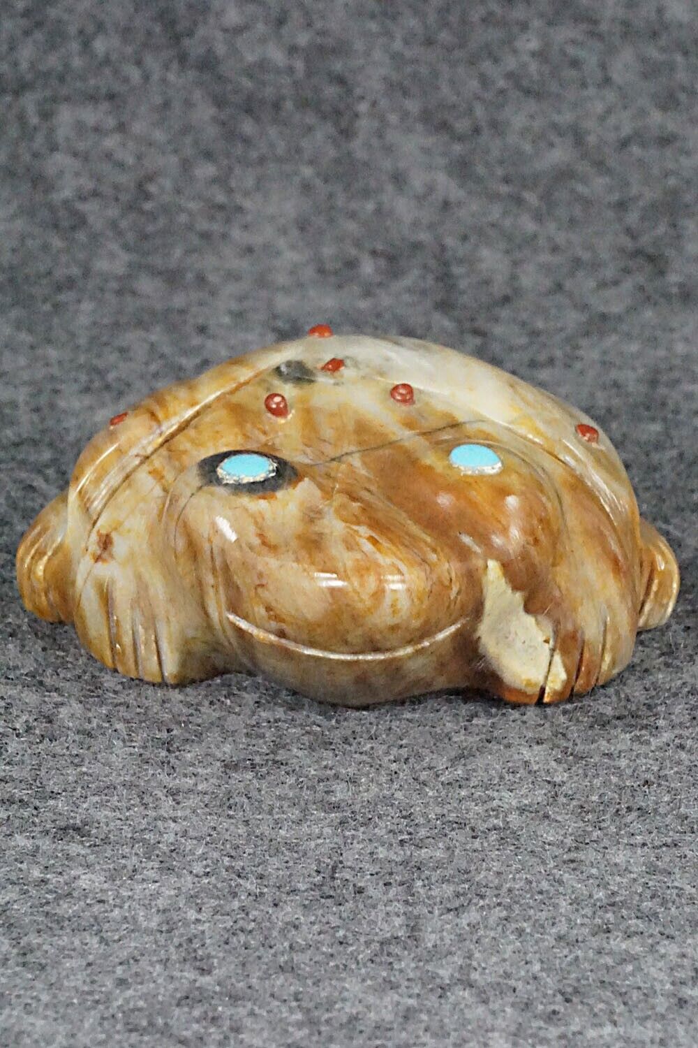 Frog Zuni Fetish Carving - Gordon Poncho