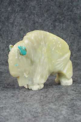 Buffalo Zuni Fetish Carving - Kevin Quam