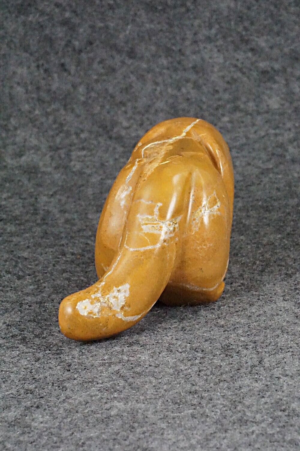 Mountain Lion Zuni Fetish Carving - Rosella Soseeah