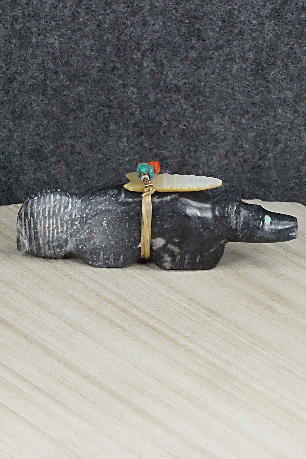 Wolf Zuni Fetish Carving - Peter Gasper