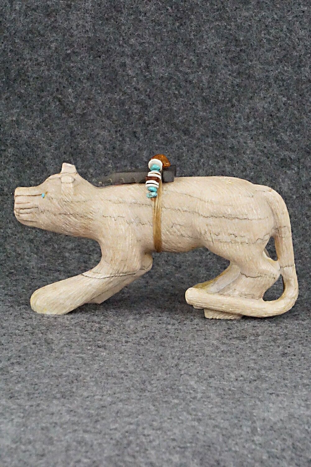 Mountain Lion Zuni Fetish Carving - Douglas Martza