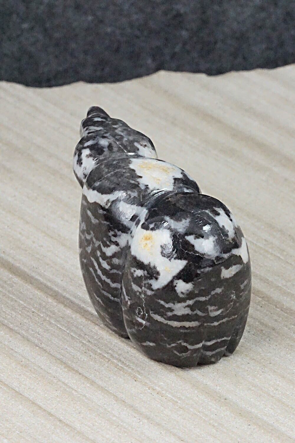 Bear Zuni Fetish Carving - Ed Lementino