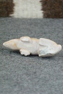 Mole Zuni Fetish Carving - Derrick Kaamasee