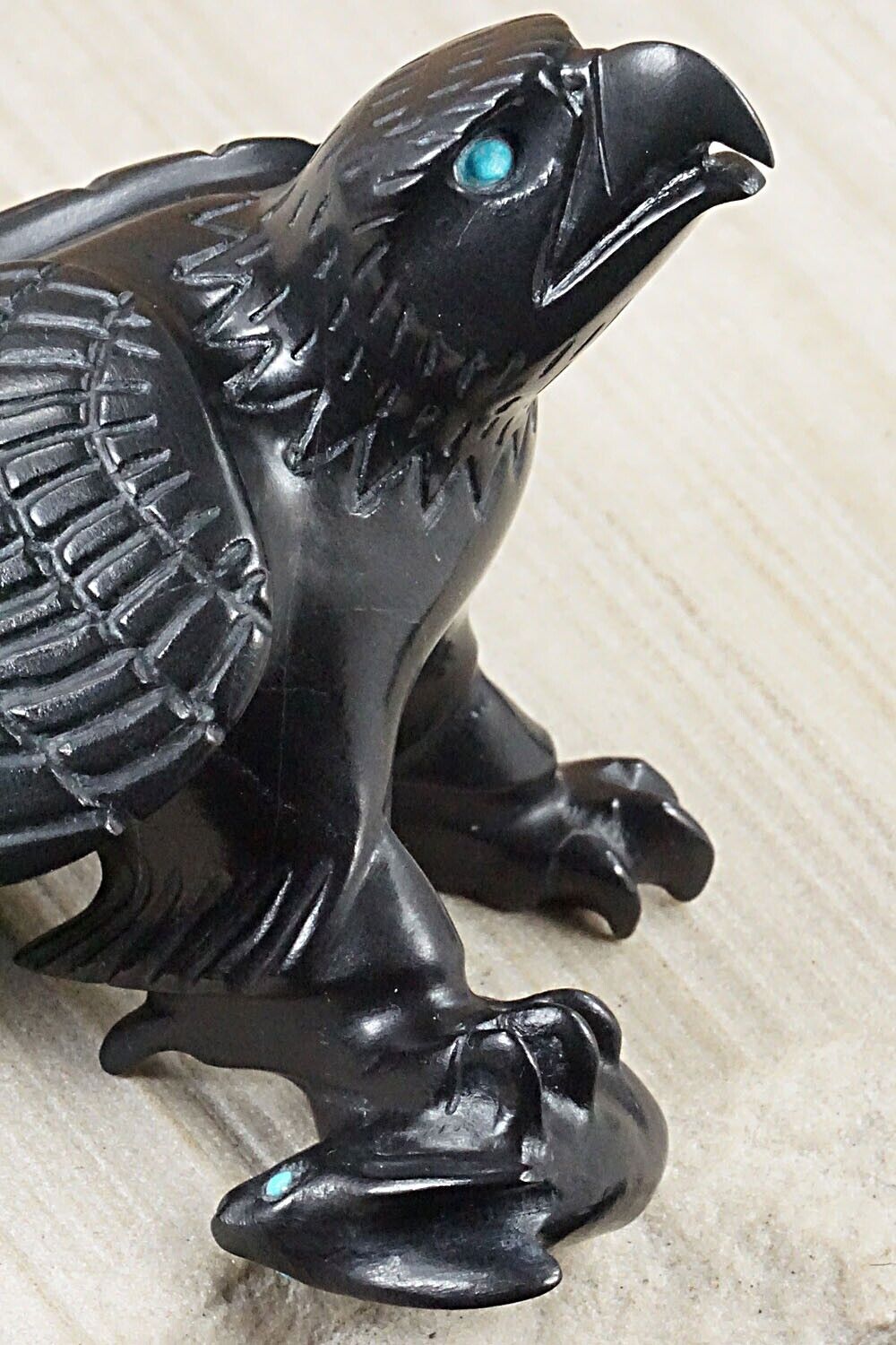 Eagle Zuni Fetish Carving - Albert Eustace
