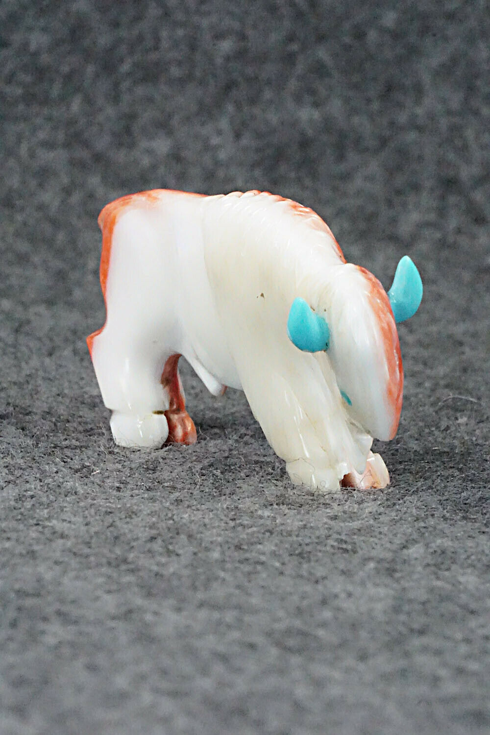 Buffalo Zuni Fetish Carving - Andres Quandelacy