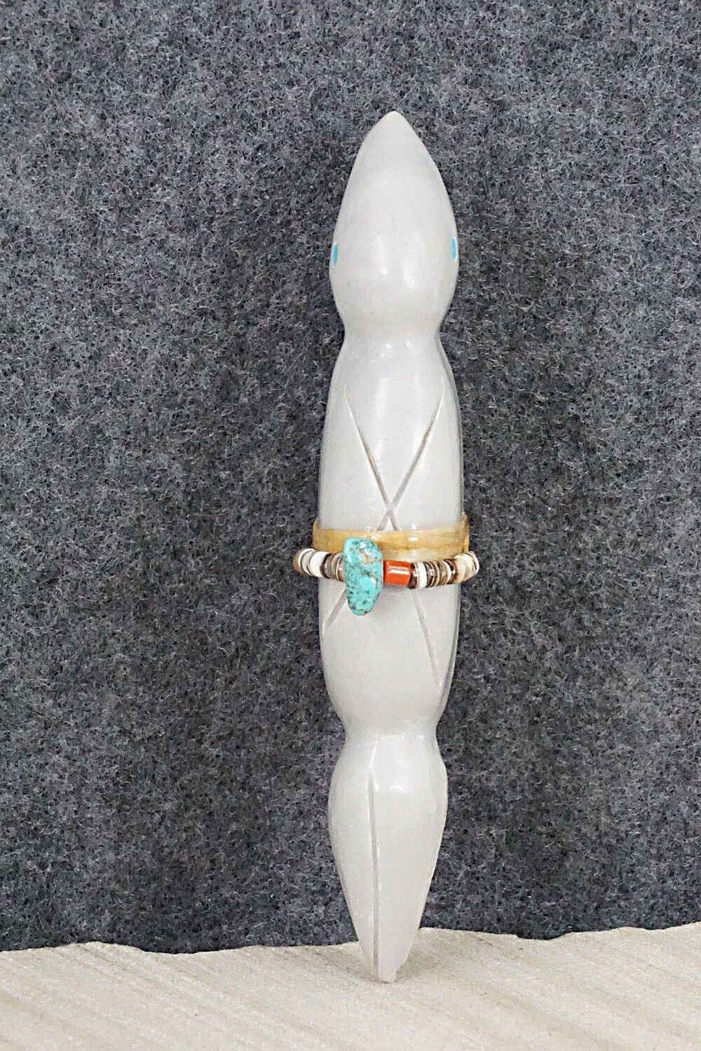 Bird Zuni Fetish Carving - Peter Gasper
