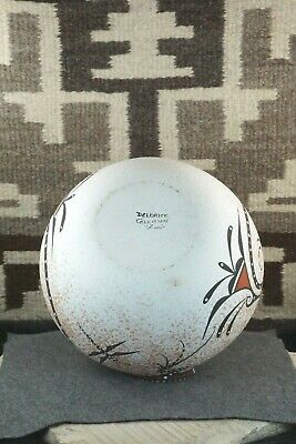 Zuni Pottery - Deldrick Cellicion
