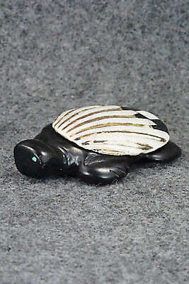 Turtle Zuni Fetish Carving - Justin Red Elk