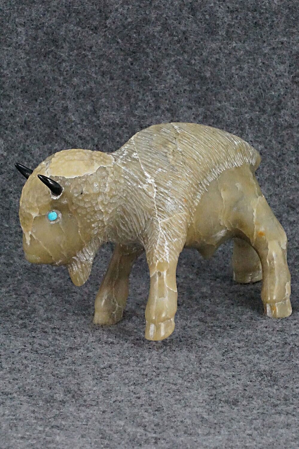 Buffalo Zuni Fetish Carving - Albert Eustace