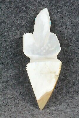 Lizard Zuni Fetish Carving - Danette Laate