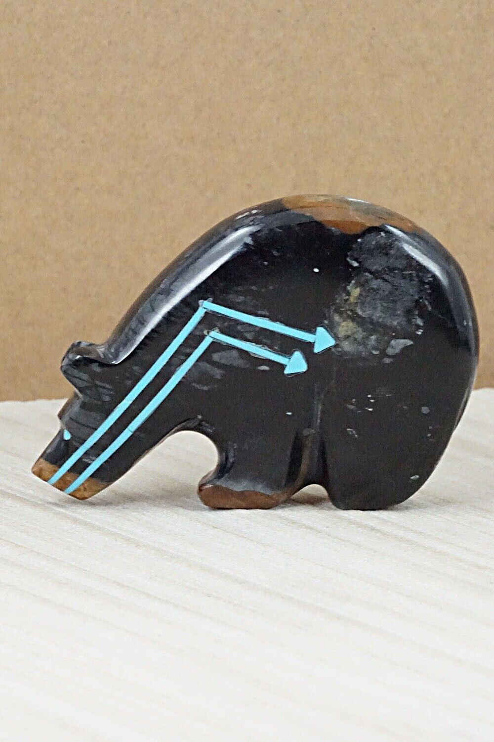 Bear Zuni Fetish Carving - Rodney Laiwakete