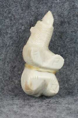 Bear Zuni Fetish Carving - Paulette Quam