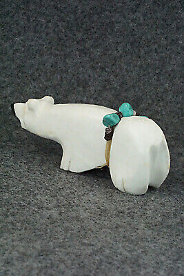 Bear Zuni Fetish Carving - Tim Lementino