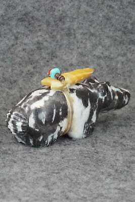 Bear Zuni Fetish Carving - Peter Gasper