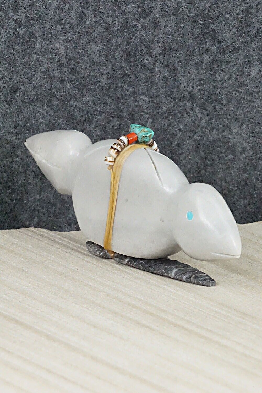 Bird Zuni Fetish Carving - Peter Gasper
